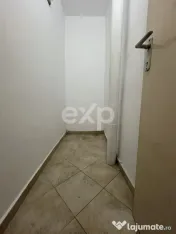 Apartament 3 camere dec 2 băi etajul 3 central Gaesti