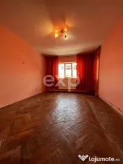Apartament 3 camere dec 2 băi etajul 3 central Gaesti