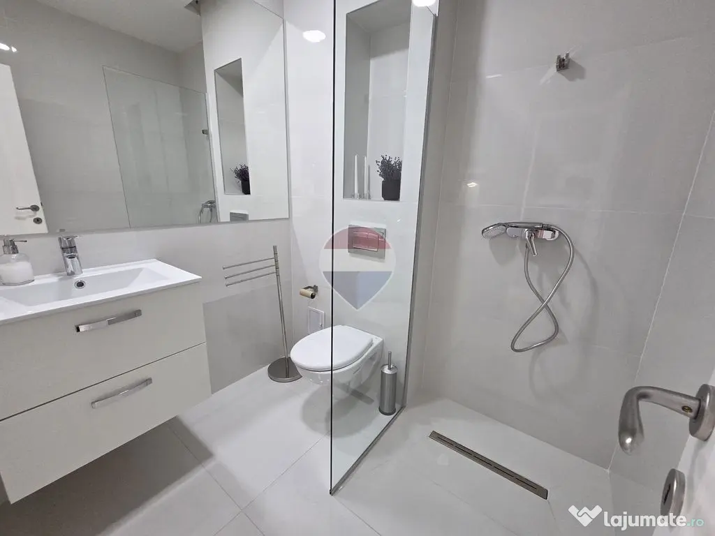 Casă modernă cu 7 camere | Focșani Est | Lux și confort