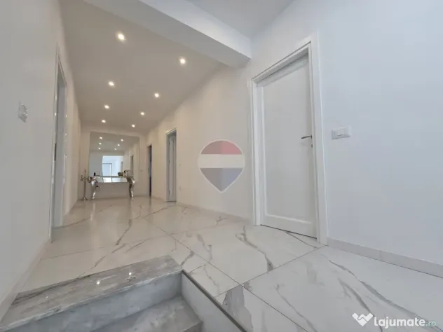 Casă modernă cu 7 camere | Focșani Est | Lux și confort