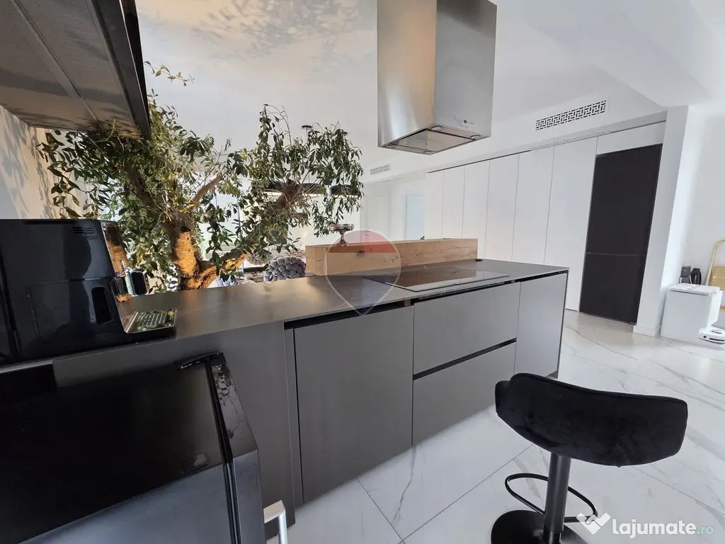 Casă modernă cu 7 camere | Focșani Est | Lux și confort