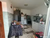 Casă din cărămidă cu teren generos de 4.717 mp | Dealu, 