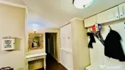 Apartament mobilat si utilat modern, suprafata generoasa ... 