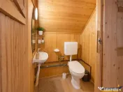 Cocheta casuta,mobilata,accesorizata, garaj,gradina,foisor,L 