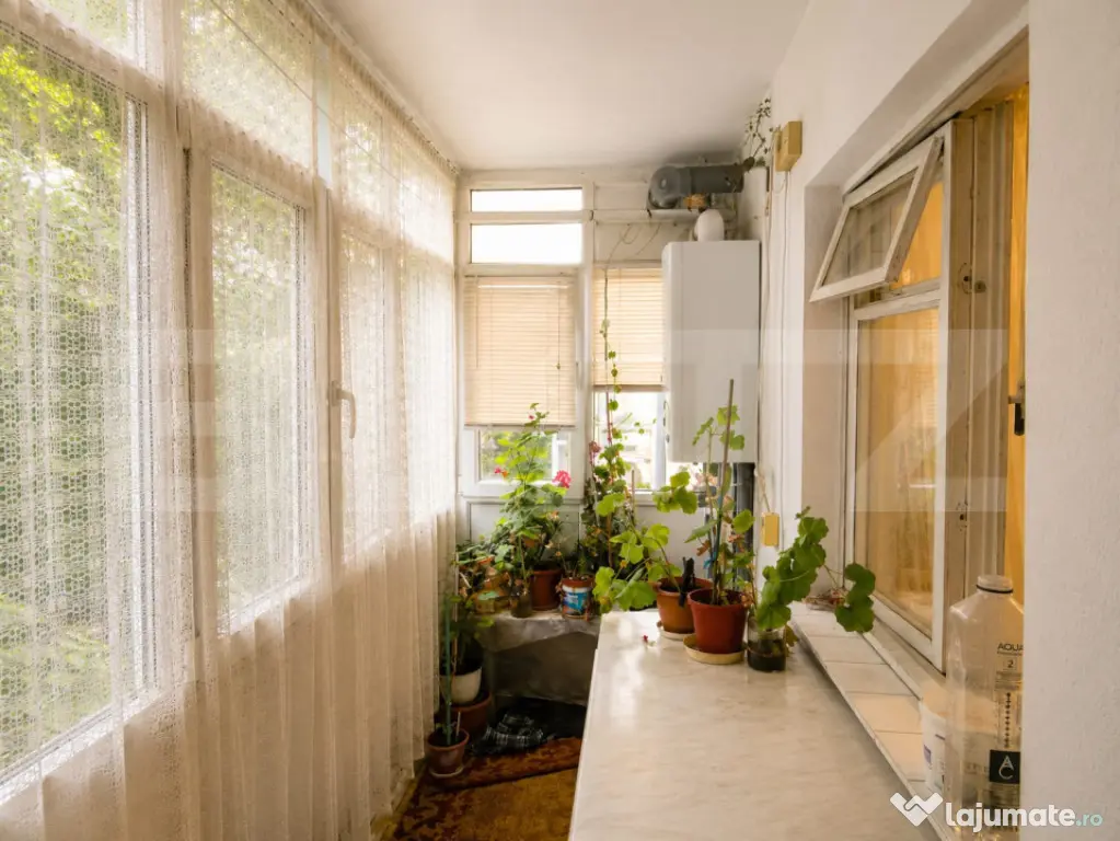 Apartament 3 camere deco, 68 mp utili+balcon, et.2, langa pa