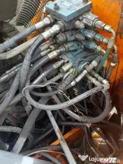 Distribuitor hidraulic R900713786FD excavator pe roti Fiat Kobelco E175W