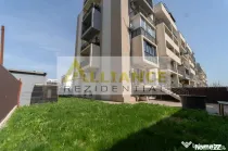 Apartament 2 camere - Teren 200 mp