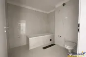 Decomandat, etaj2, bloc nou, 67 mp, 2 balcoane, parcare prop 