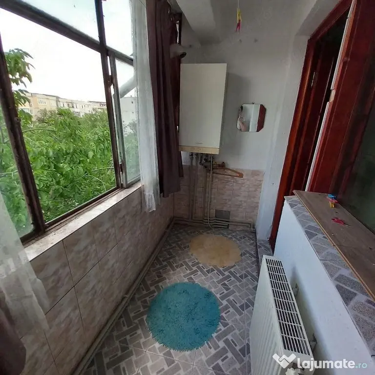 De inchiriat apartament cu 2 camere, etaj 3, Siderurgisti...