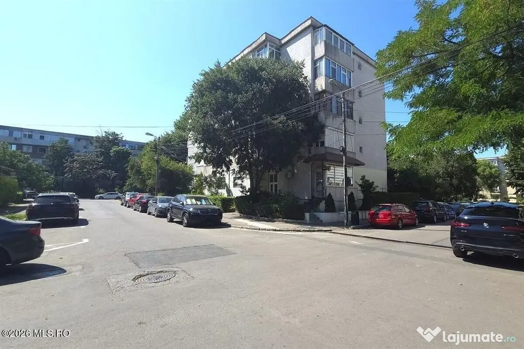 Far - Parc, 2 camere decomandate, 2 balcoane, 56 mp, cent...
