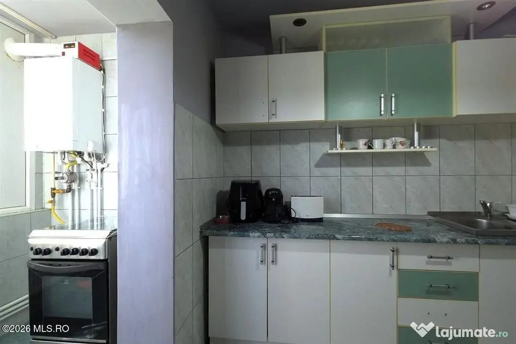 Far - Parc, 2 camere decomandate, 2 balcoane, 56 mp, cent...