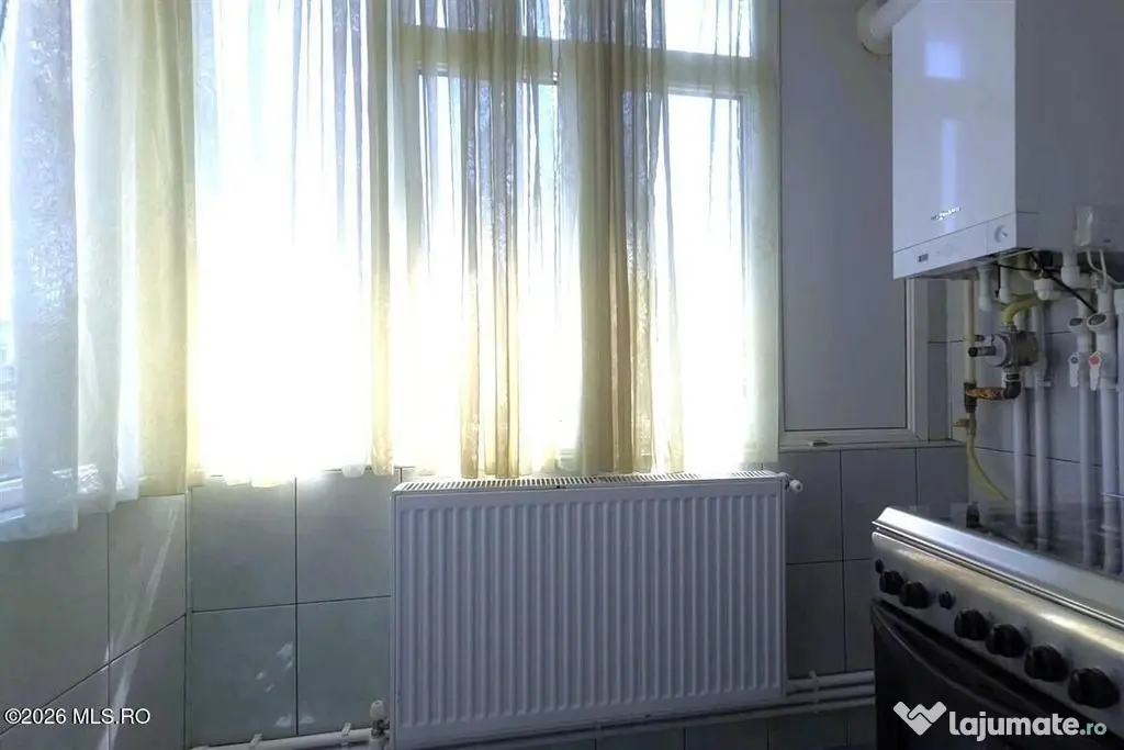 Far - Parc, 2 camere decomandate, 2 balcoane, 56 mp, cent...