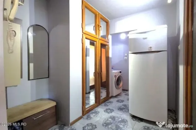 Far - Parc, 2 camere decomandate, 2 balcoane, 56 mp, cent...