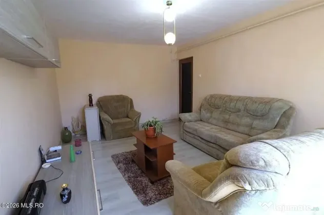 Far - Parc, 2 camere decomandate, 2 balcoane, 56 mp, cent...