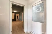 Casă renovată 2022, 3 camere, 1034 mp teren, încălzir...