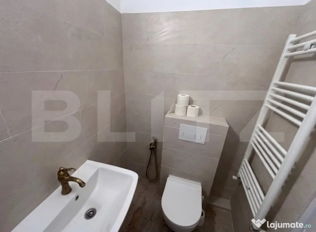 Apartament cu o cameră de închiriat - zona Centru