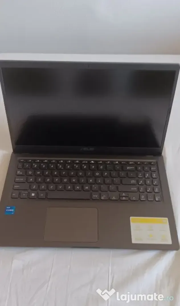 Laptop Asus Vivobook R1500E