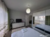 Inchiriere Apartament 3 camere semidecomandat, 60 mp,Eroilor 