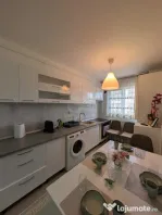 Inchiriere Apartament 3 camere semidecomandat, 60 mp,Eroilor