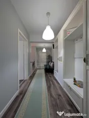 Inchiriere Apartament 3 camere semidecomandat, 60 mp,Eroilor 