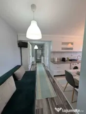 Inchiriere Apartament 3 camere semidecomandat, 60 mp,Eroilor 