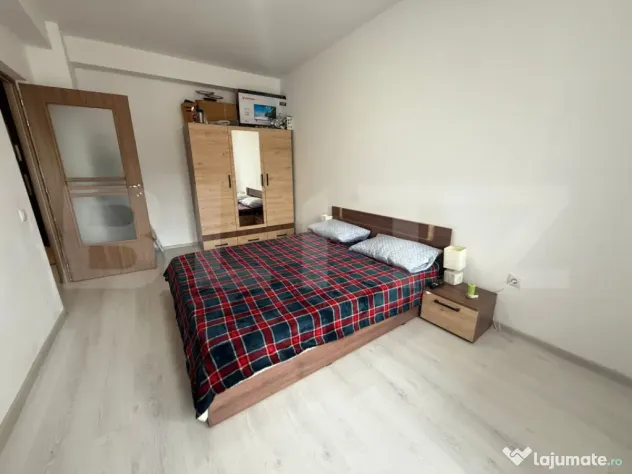 Apartament 2 camere, parcare, zona Terra