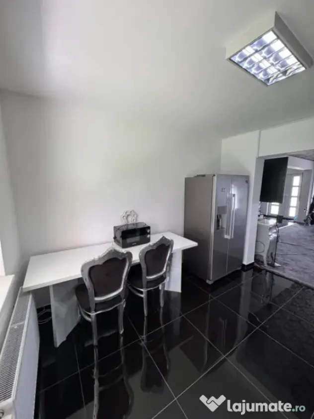 Casa 4 camere, 103mp, Zona Teilor