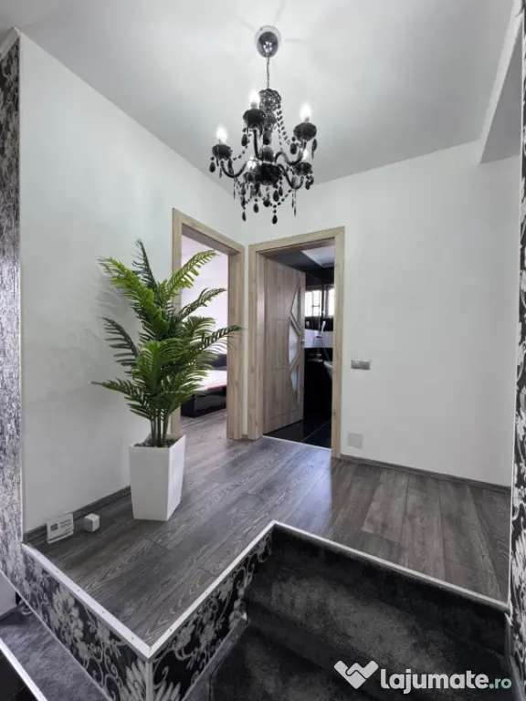 Casa 4 camere, 103mp, Zona Teilor