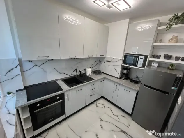 Închiriez apartament 3 camere-regim hotelier-Baia Mare-Ultracentral