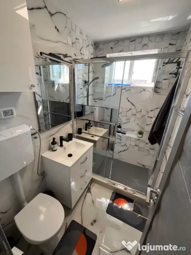 Închiriez apartament 3 camere-regim hotelier-Baia Mare-Ultracentral