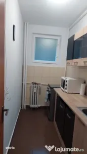 Tineretului tohani etaj 2 