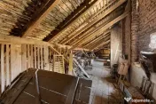 Apartament spațios la casă, 234 mp utili, ultracentral ...