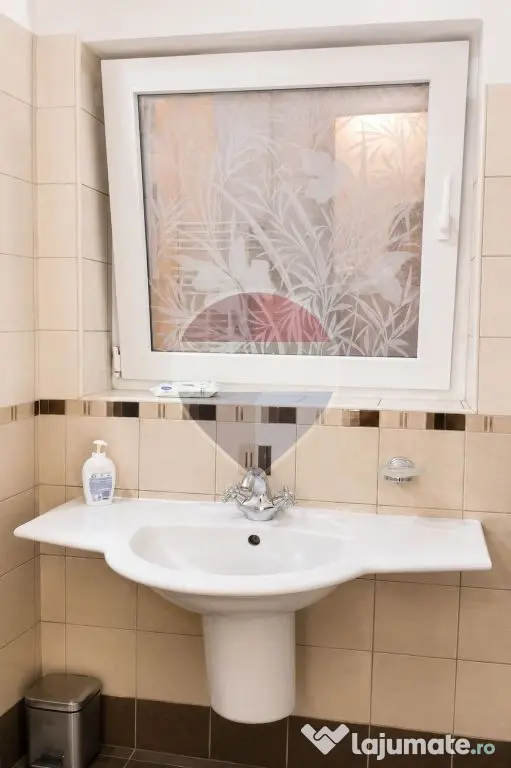 Berzei | Vilă 6 camere | Zonă ultracentrală | Curte pr...