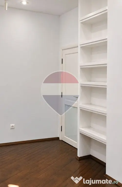 Berzei | Vilă 6 camere | Zonă ultracentrală | Curte pr...