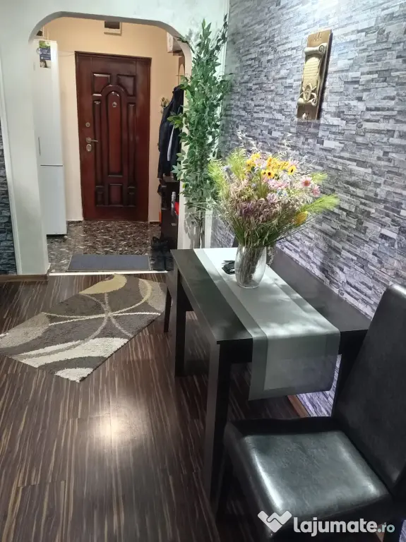 Vand apartament