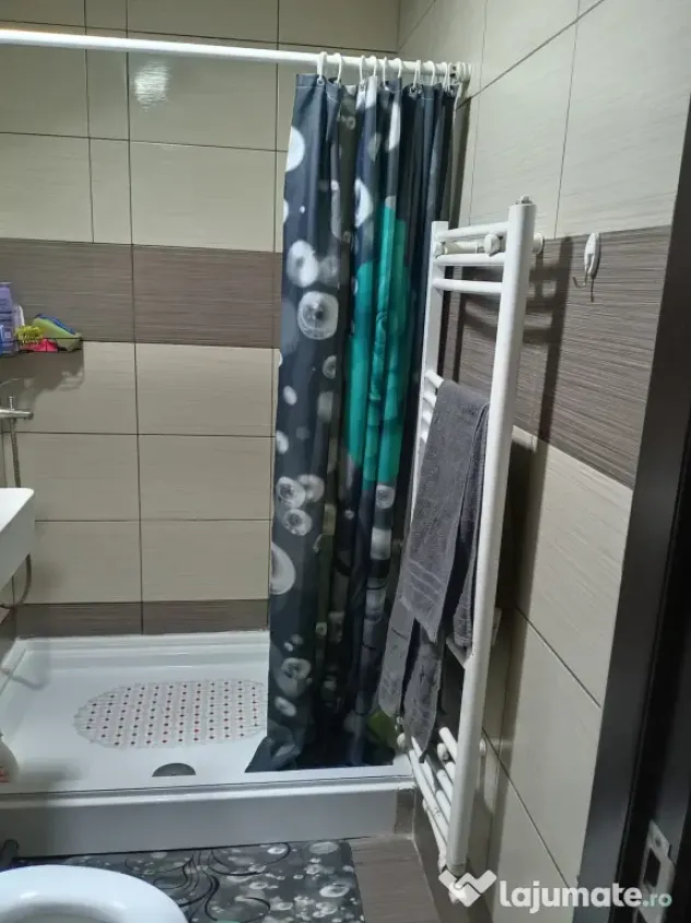 Vand apartament