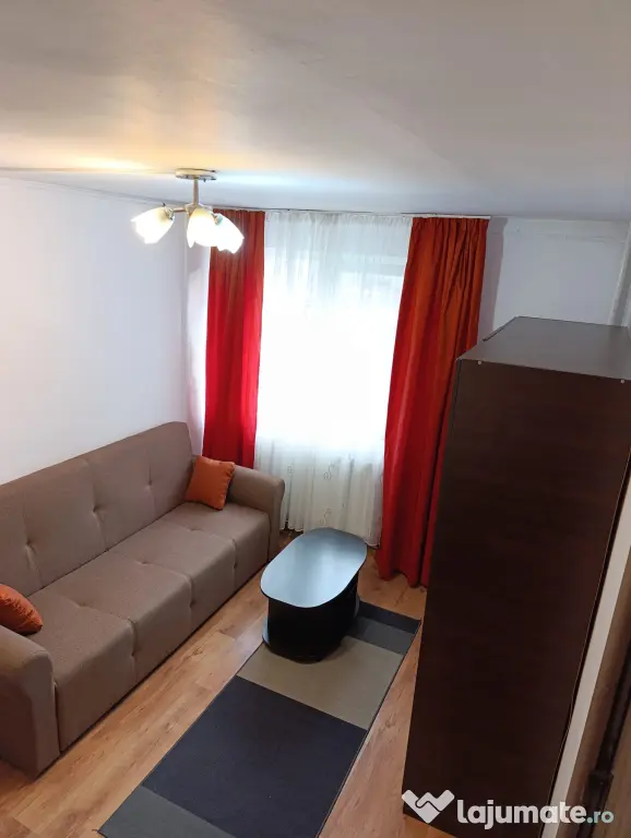 Persoana fizica închiriez apartament in Gheorgheni