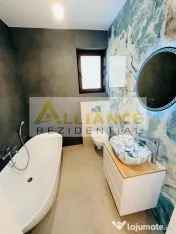 ]Casă de vânzare în comuna Berceni 