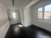 Apartament 2 camere Bulevard cu loc de parcare 