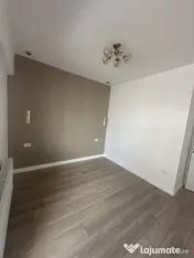 Apartament 2 camere Bulevard cu loc de parcare.