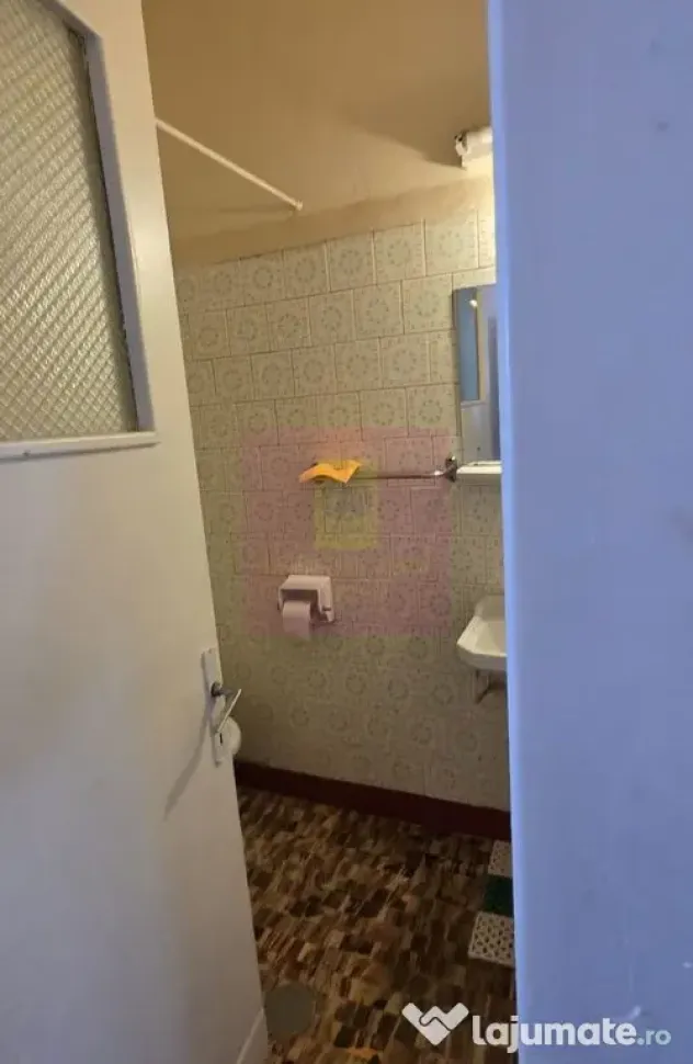 Vila cu 8 camere de vanzare in Busteni
