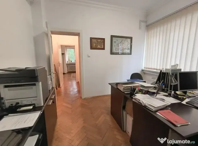 Dacia- Piata Spaniei- Birou