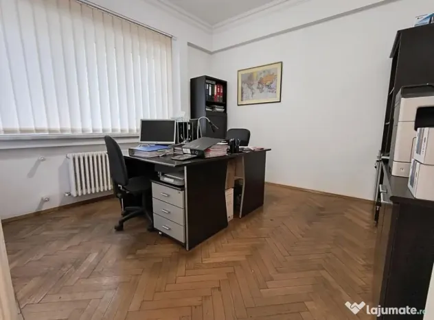 Dacia- Piata Spaniei- Birou