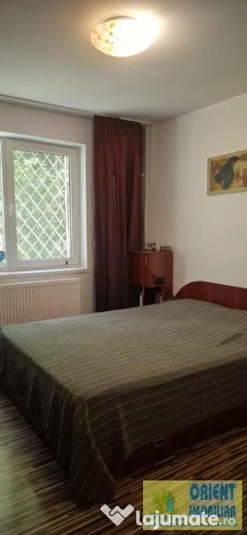 Tomis Nord, apartament 4 camere de vanzare, parter, gaze, mobilat