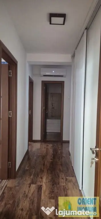 Tomis Nord, apartament 4 camere de vanzare, parter, gaze, mobilat