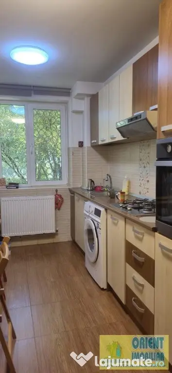 Tomis Nord, apartament 4 camere de vanzare, parter, gaze, mobilat