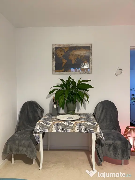 Închiriez apartament 2 camere