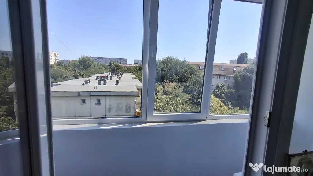 Închiriez apartament 2 camere