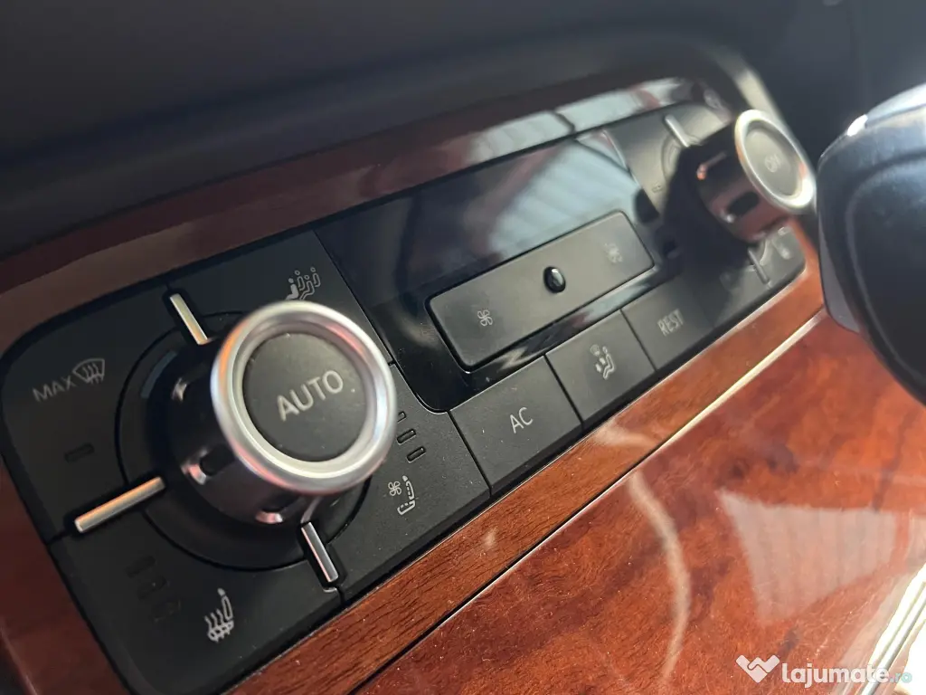 Vand Volkswagen Touareg 3.0 Diesel CASA