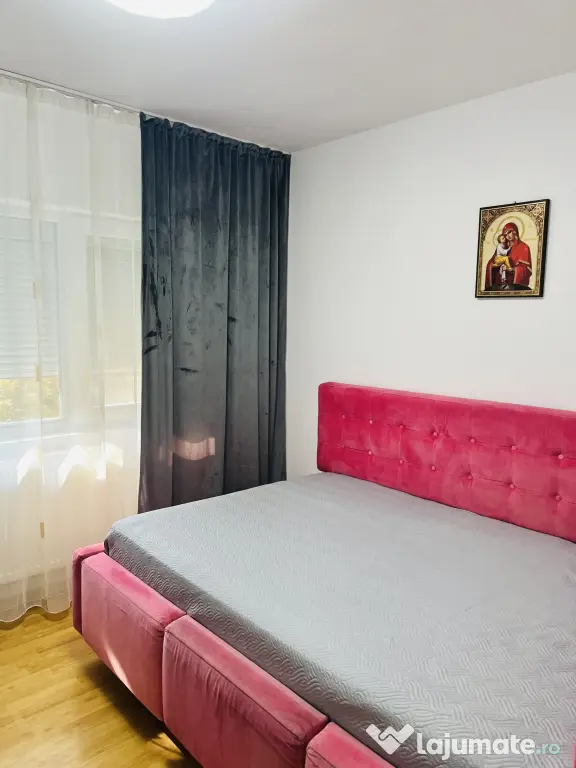 Vânzare apartament 3 camere, Oltenița